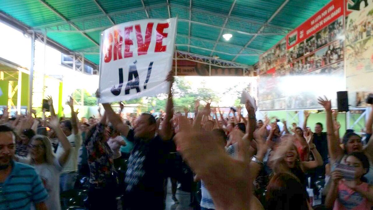 RoraimaemFOCO's tweet image. CATEGORIA DECIDIU DEFLARAR GREVE A PARTIR DE SEGUNDA (10) por tempo indeterminado.
folhabv.com.br/noticia/Profes…