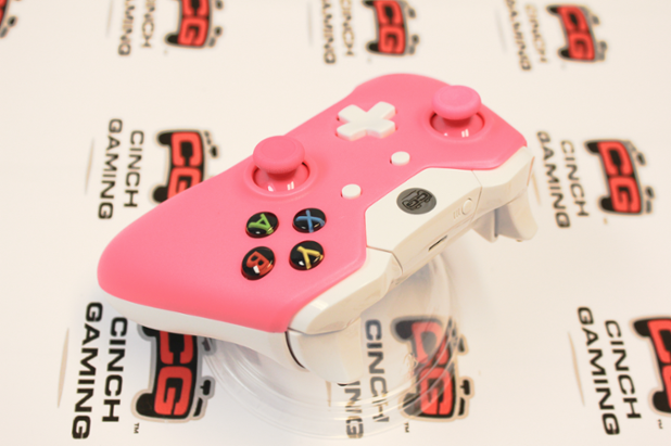 CinchGaming's tweet photo. #PinkCinch

http://t.co/Fvs0LD85N1 http://t.co/5KjnBRU6d3