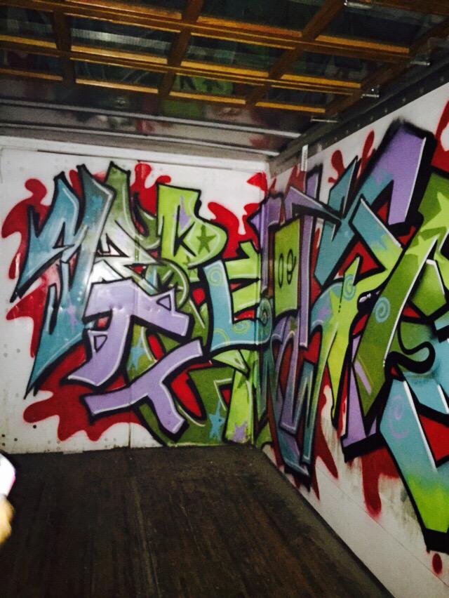 ImParious's tweet image. 