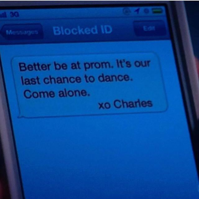 DeadLittleLiars's tweet image. Our last chance to dance
xo Charles 
#PLL #PLLProm #PrettyLittleLiars