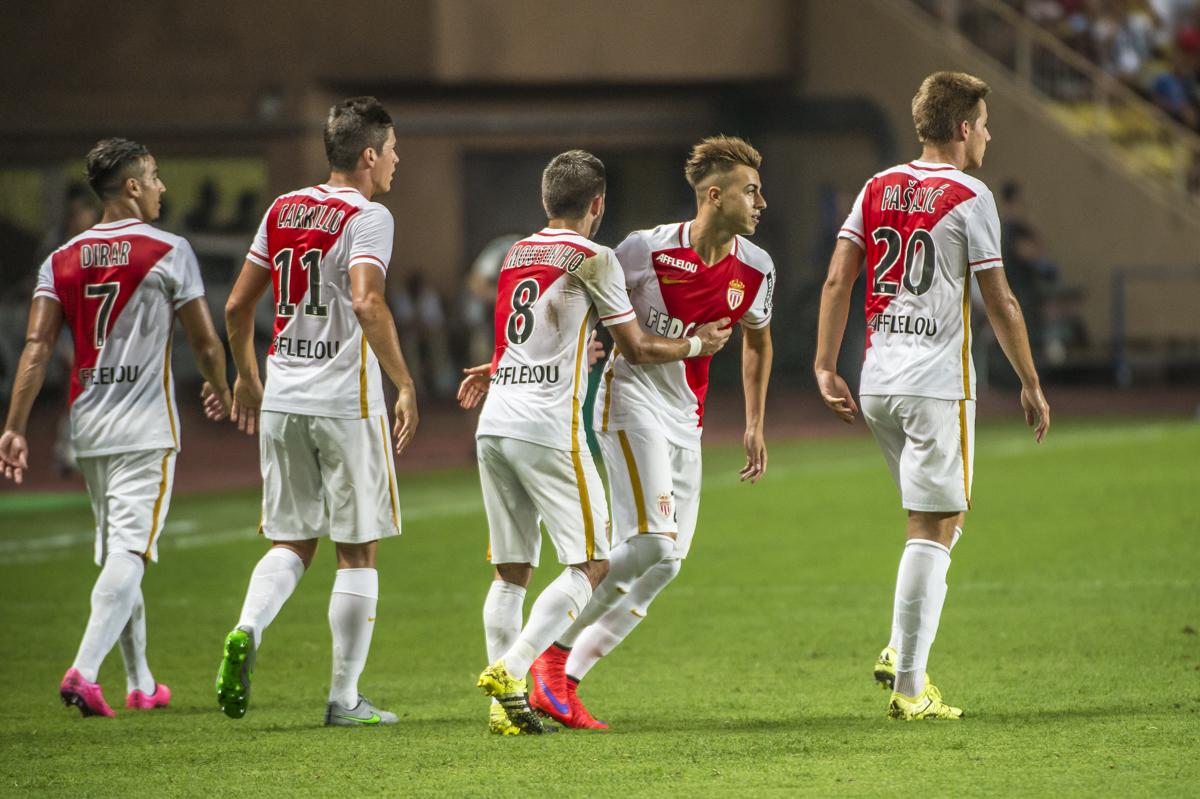 AS_Monaco's tweet photo. 📷Des buts, du spectacle et de l'ambiance : revivez la soirée en images !!! #ASMYB
VOIR => http://t.co/2N9JgGcvfL http://t.co/Kf7JKNKUP1