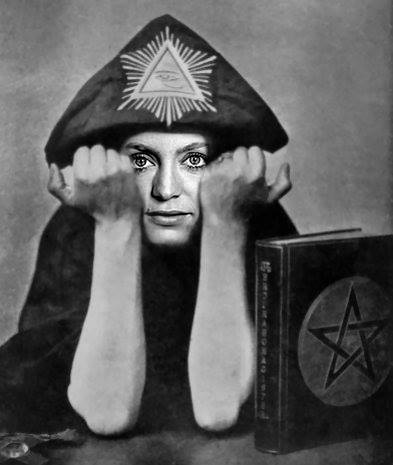 Ted Hand On Twitter Hermetic Order Of Goldie Hawn Thanks Clerestories Http T Co Jfdb6xthzh