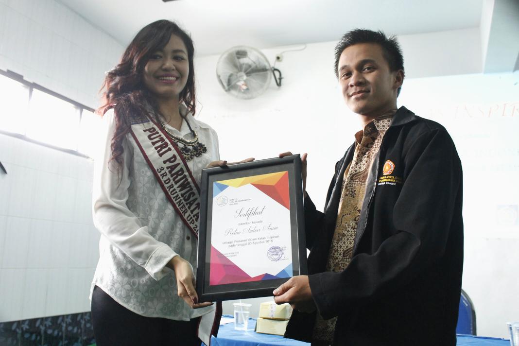118Kkn's tweet photo. Menginspirasi untuk dapat inspirasi. Cc : @UMMcampus @UMMstory64 http://t.co/Kn9K978zr0