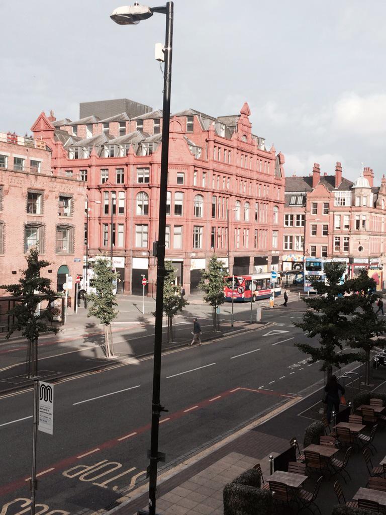 holdfastbar's tweet image. Glorious morning in the #NorthernQuarter. We're open from 11am for a spot of Coffee and Toasties 👣👣👣