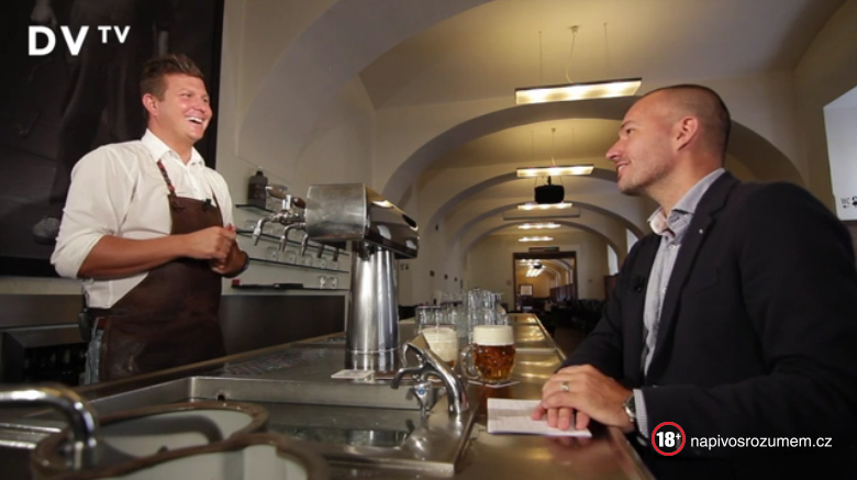 "Zlatá pivní čtveřice" z rukou prvního vítěze Pilsner Urquell Master Bartender Lukáše Svobody. bit.ly/PUMaBar