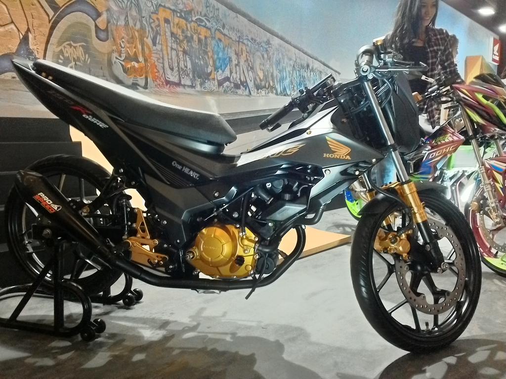 Modif sonic 150r