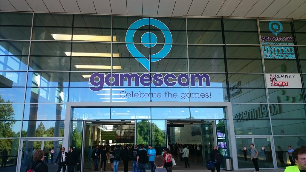 Ya hace un ratito que estamos en <a href="/gamescom/">gamescom</a> @Ludipe, @IslaBomba y <a href="/milkstone/">Milkstone Studios</a> ya están presentes #MispGamescom