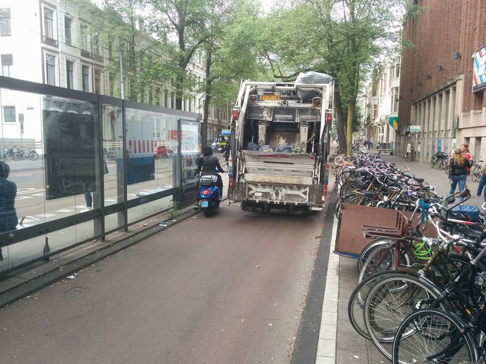 shravanshah's tweet image. The bin lorry guy comes back to tell @ZsoltSchuller -"you'renot allowed to take a photo #lorryonthebikepath #pccams