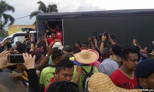 Embedded image permalink