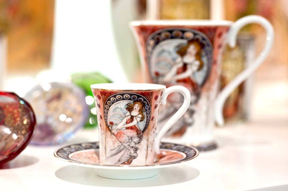 TableArtsQatar's tweet image. Goebel set of Demitasses #TableArts #style #finedining #Qatar #tableware #dinnerware #City_Center #LagoonaMall