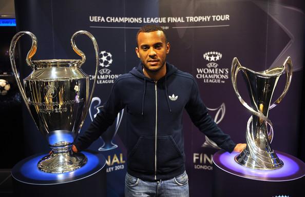 HBD...Pained me he leftHappy birthday to Ryan Bertrand who turns 26 today. 