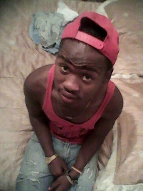 Wellem_weezy's tweet photo. http://t.co/9M3tIQXle4