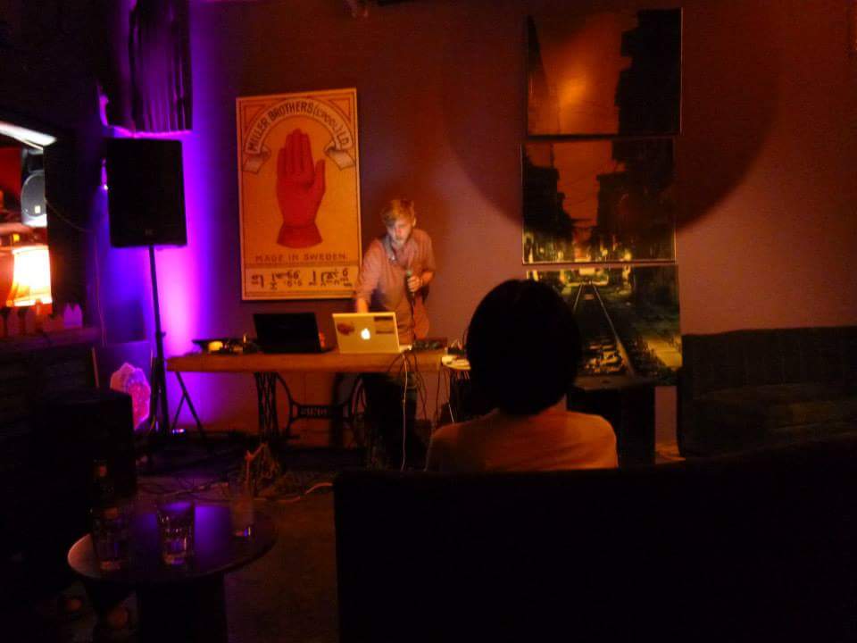 kryshemusic's tweet photo. Me playing in Hanoi! http://t.co/Y6hLaAGwJY