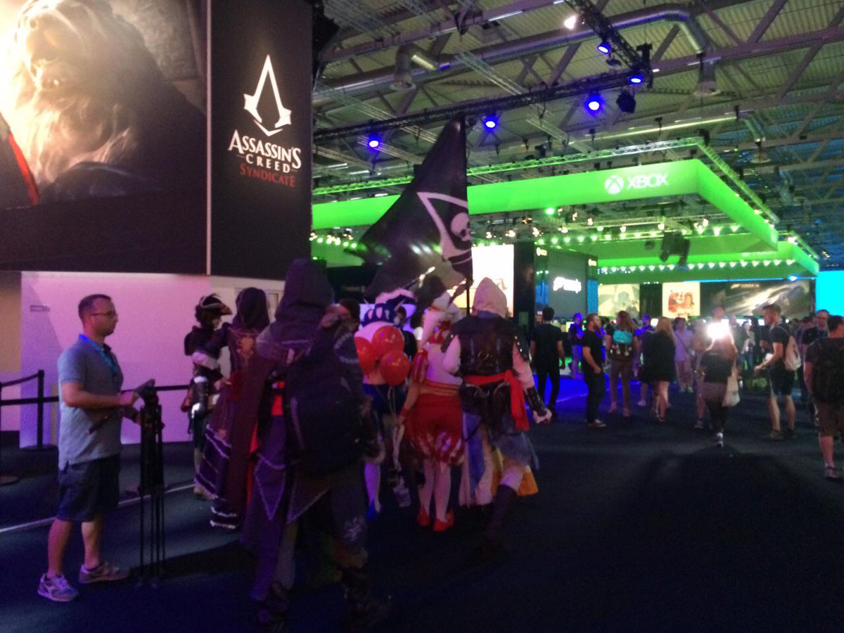 twinsprite's tweet photo. really enjoying #gamescom15! http://t.co/ysU2y1AaTk