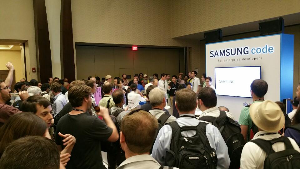 samsung_dev's tweet photo. Thanks to all who visited us at #AnDevCon last week. Want to learn more about #SEAP? Sign up - http://t.co/cxND6PkQgT http://t.co/KpU0d84YrY