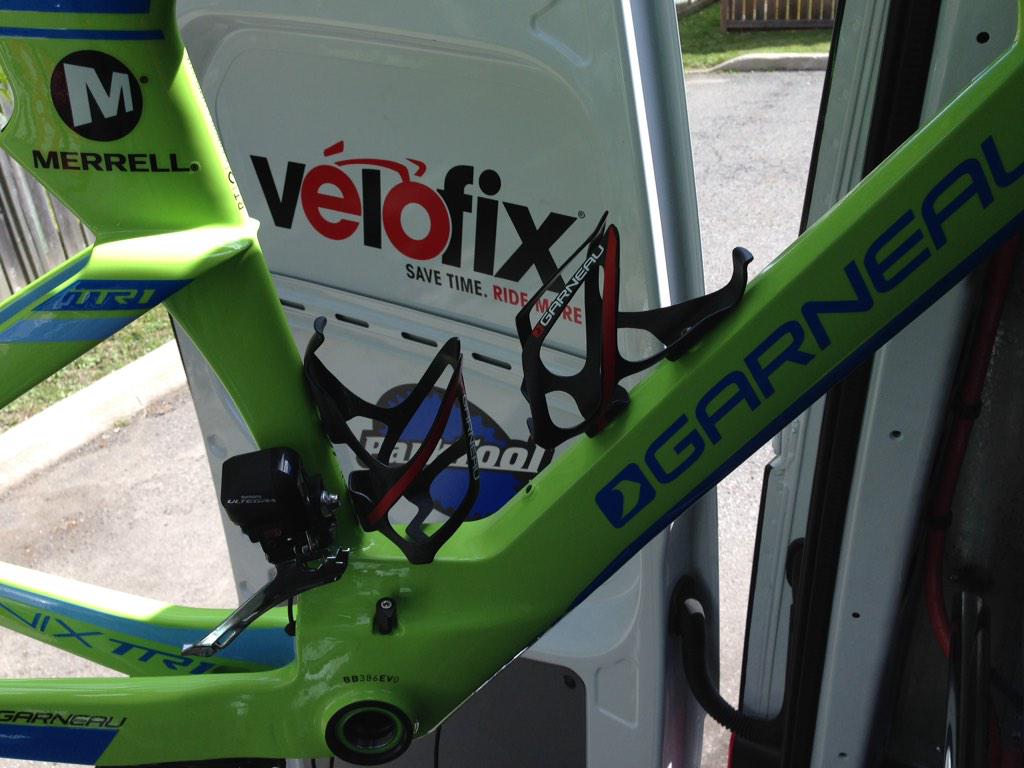 Courv7's tweet photo. Thanks for the bb instal @Velofix_Ottawa Great service! New frame will be ready for IM Mont Tremblant @TeamMerrell http://t.co/wTZgrQnT1C