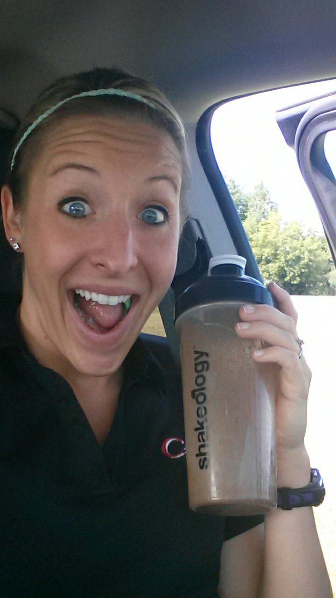 HolsteinChic21's tweet photo. Added Focused Energy &amp; Digestive Health BOOSTS to my #Shakeology this morning! #boostupcontest #teamburnitup http://t.co/l38QTQAsP4