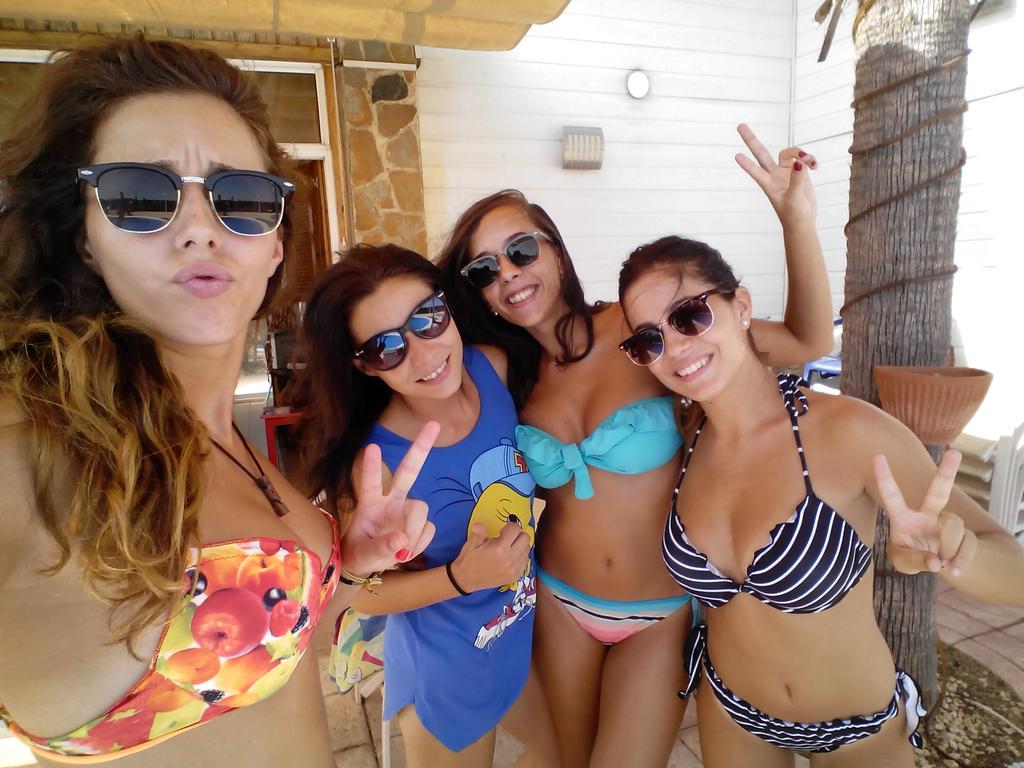 Rocioduranc's tweet photo. Tarde de primicas! 💜😎😎 http://t.co/AqbR2FHNCR