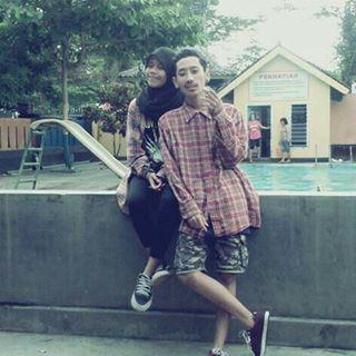 handetz's tweet image. mel