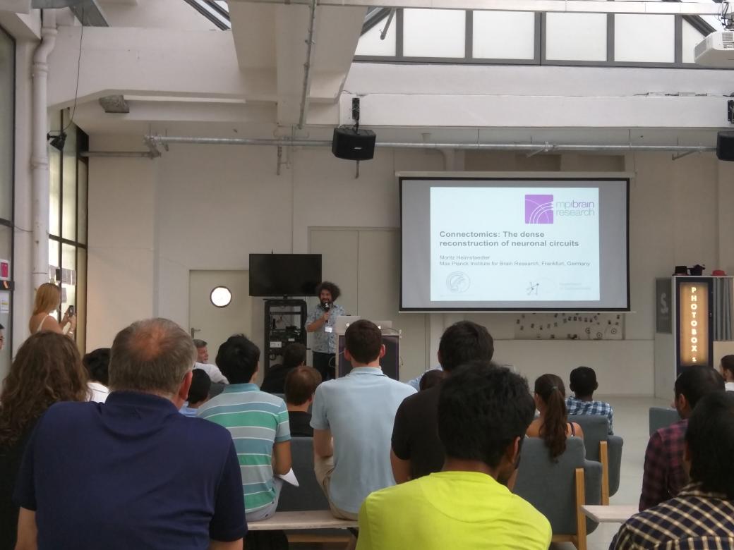 CSclubMuc's tweet photo. Johann Romefort introducing @STYLIGHT and highlight the power of meetups and community events! http://t.co/fguYibco4v