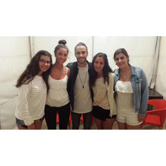 bea_igomesc's tweet photo. @diogopicarra Melhor noite 😍 Obrigada pela noite,pela foto,pela simpatia.,por tudo!És grande 😘 #OesteFest http://t.co/knFJO9njlp