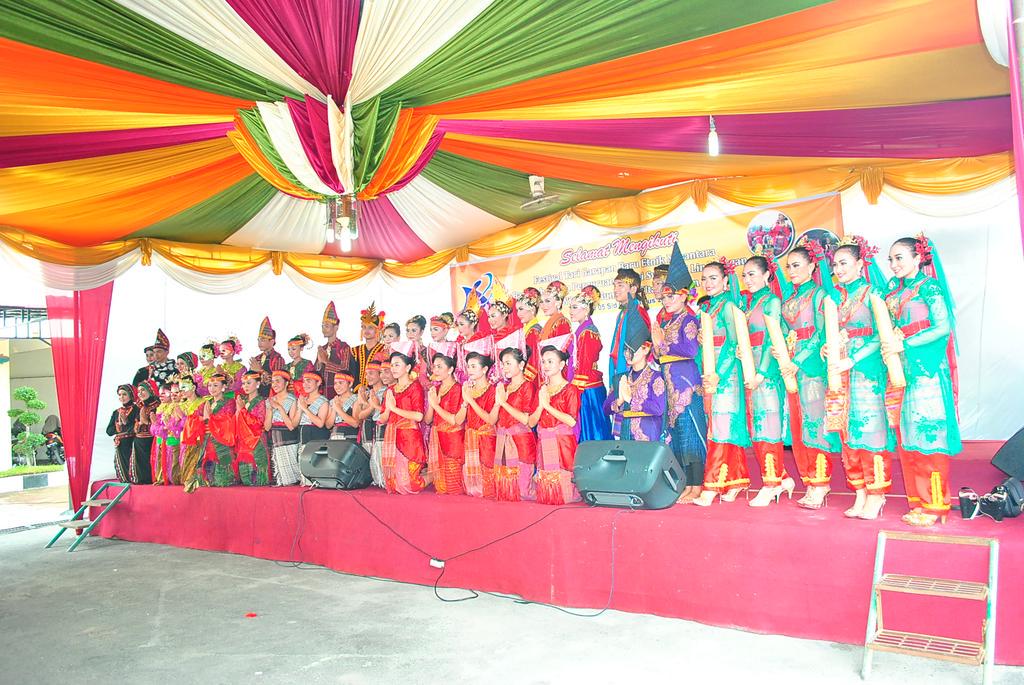 Teater Kosong Satoe tweet media
