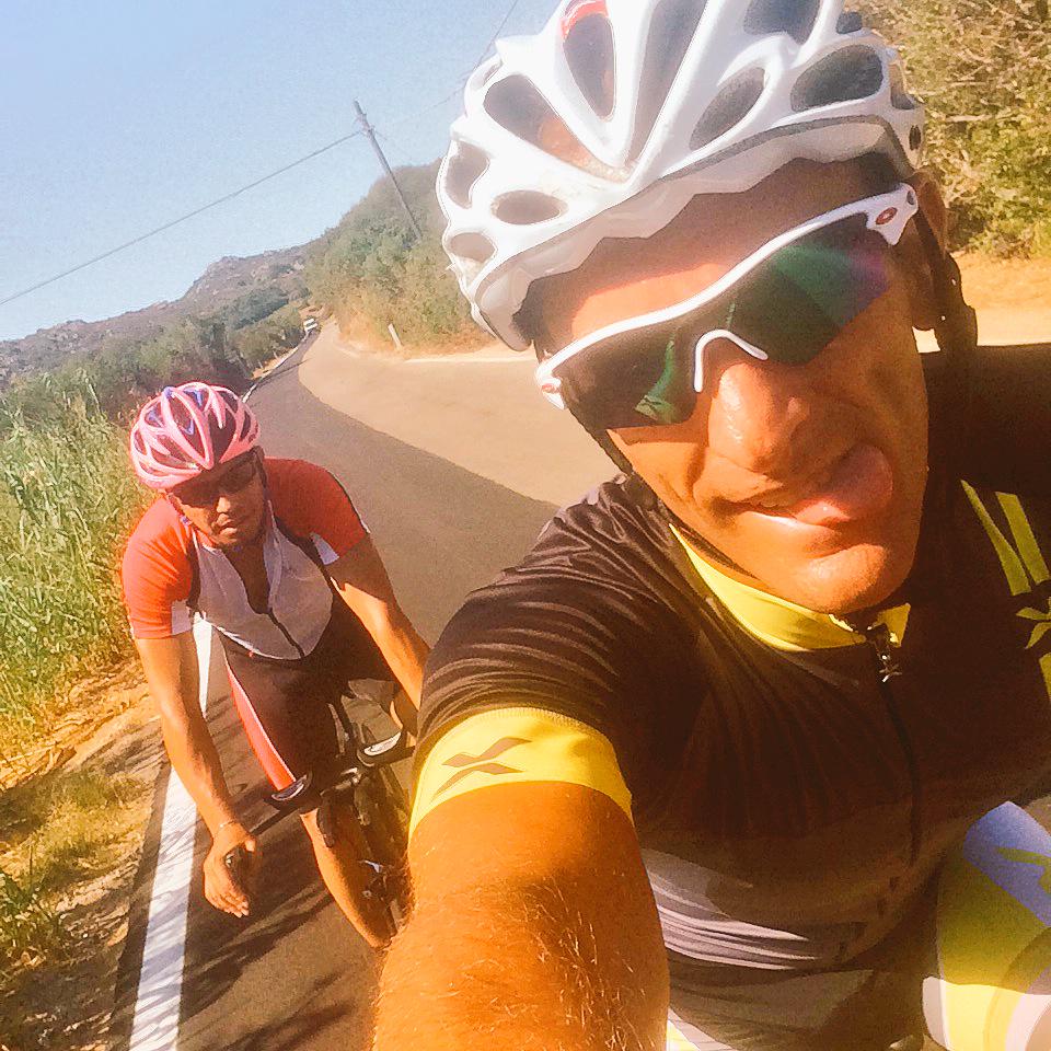 lucaschirico's tweet photo. #stagecerdeña día 4 120 km terminados suma y suigue @2XUSpain @ActiveBCN @FGaneuro @MediolanumBanco #HoySeEntrena http://t.co/qydWS1NPof