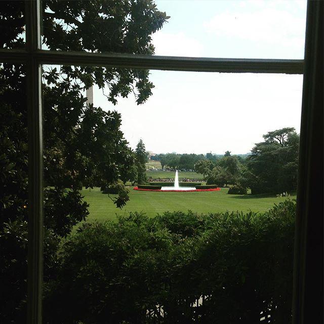 InstaWhiteHouse tweet picture