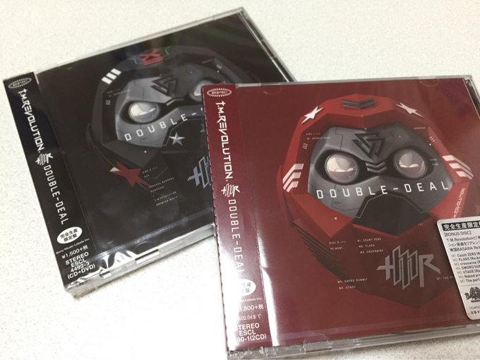 買ってきました(つ&forall;｀*)♡ ちょーカッコいいっ(*&acute;Д｀*)♡ http://t.co/5KfPB2Efvo