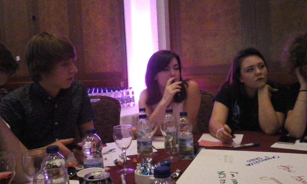 ncsE4Lbath3's tweet photo. Debating government spending! Team! #beinspired #i'mthedifference @Engage4LifeUK http://t.co/4LLKGxMI4o