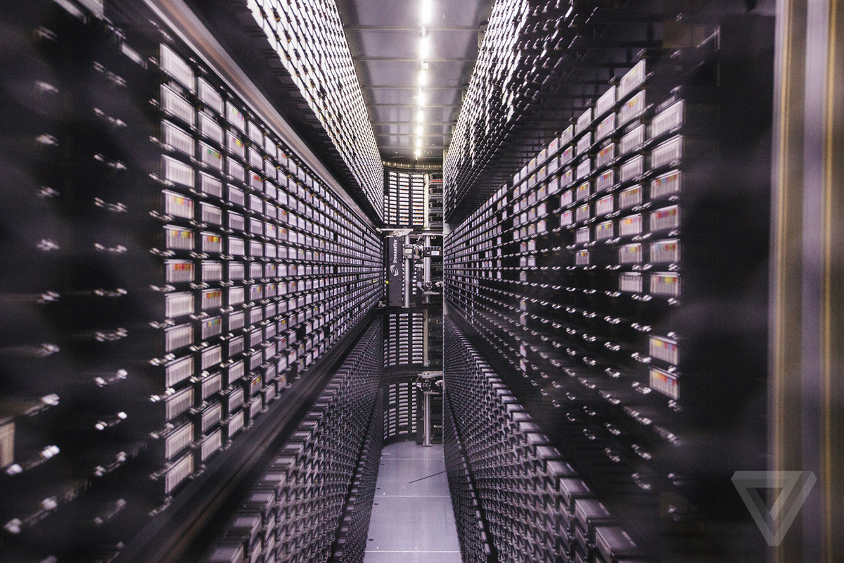 Sean O'Kane tweet media