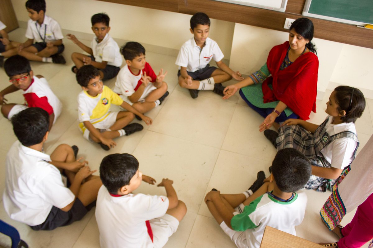 BeanzRoasted's tweet photo. #theaterWorkskhop #JamnabaiNarseeSchool #JNS by @goyallipi ,v wud luv 2 conduct more such #workshops in #schools http://t.co/IAhbhIKcEr