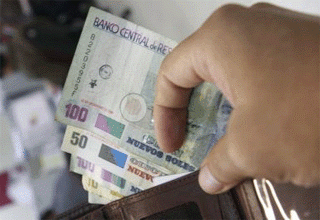 TLS_Peru's tweet photo. ¿Podría vivir con 750 soles? https://t.co/X8bz6O4fMr http://t.co/ON5iBuWpmI