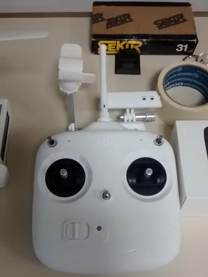 chunisegura's tweet photo. Are you ready to try our new drone??? #aeltech #aelbsas #aelhs #aelms #aeles http://t.co/40TfXmXSZm