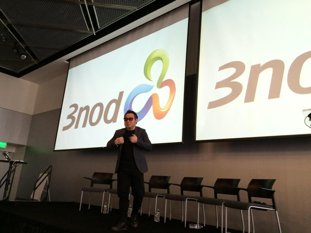 marieplanchard1's tweet photo. Richard from #3nod partners with @FabFndn for #fab12 China. Getting bigger http://t.co/12U0GBAeWf