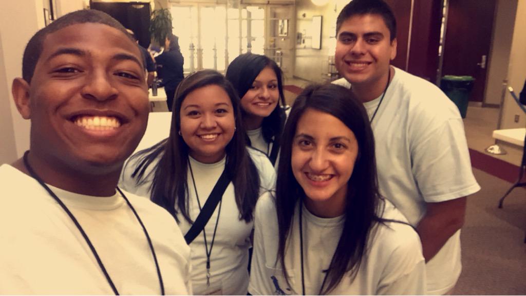 UAFSNSO's tweet photo. Our Orientation Leaders are gearing up for the last NSO! #SavedTheBestForLast http://t.co/ZkBH2AWP9s