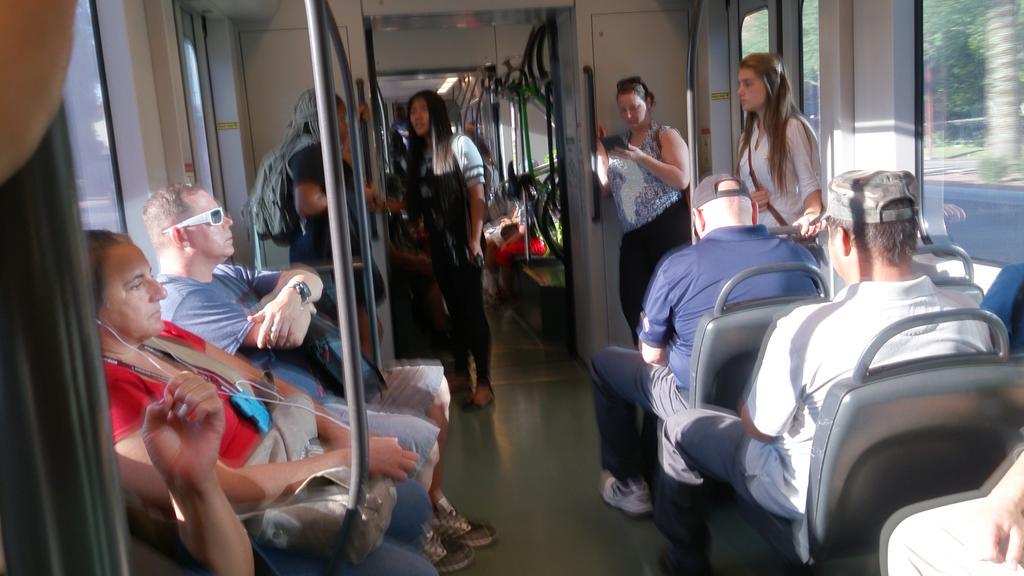 koto4e's tweet image. They say there is no ridership on the light rail, they say. Smh...it's standing room only. #movephoenix #prop104
