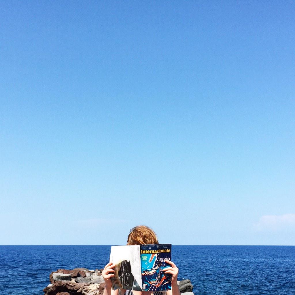 modalitademode's tweet image. Letture di viaggio @internazionale #internazionale #modalitavacanza #cosastoleggendo #vivalalettura #summer #reading