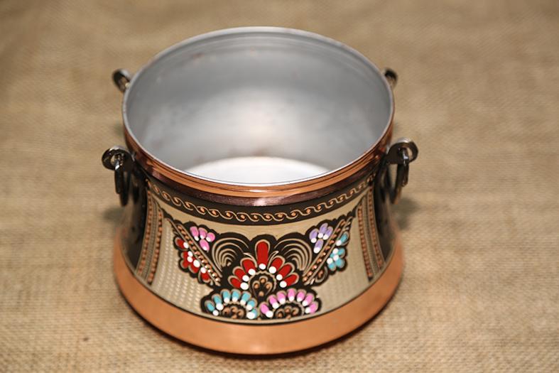 tmshoptr's tweet photo. Mine İşlemeli Bakır Bayburt Kazanı 50tl. Oldukça şık
Hemen sipariş http://t.co/Qnm0dqUZ9A Alo sipariş 05326921819 http://t.co/JxQyY3HdLr