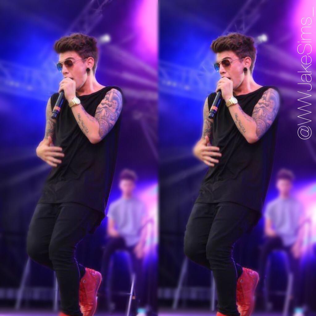 WWJakeSims_'s tweet photo. @premiumbusiness get @jakesims verifiedπ!! #GetJakeVerified http://t.co/CHndb7v3Kq