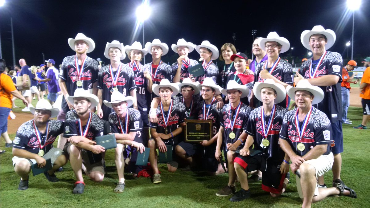 snowbaseball's tweet photo. @KroDaddyKicks27. Hey check out CalWest at the world series  30 years since we won the Canadians and made it http://t.co/57UMh9VYyt