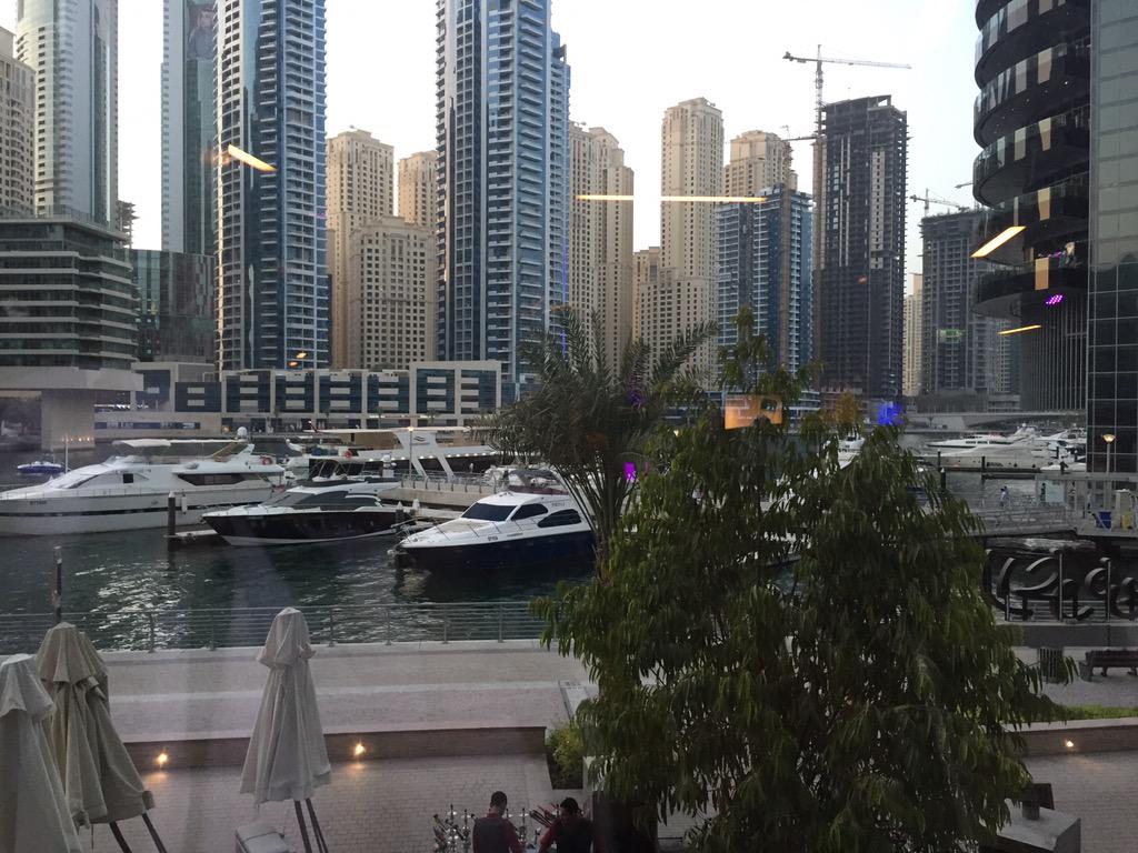mrszahmarty's tweet image. View from the treadmill... The white one's mine #gymlife #sweatingit #dreambigtheysay #dubaimarina @Tribefitme
