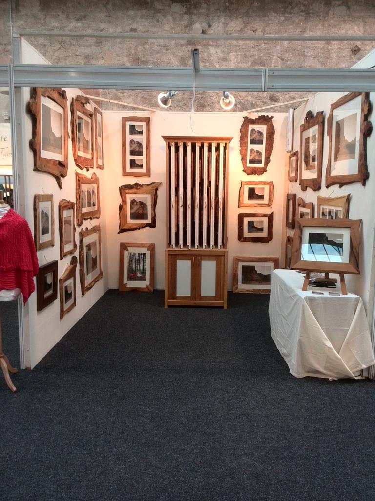 CustomMatrix's tweet image. Finally...show ready!