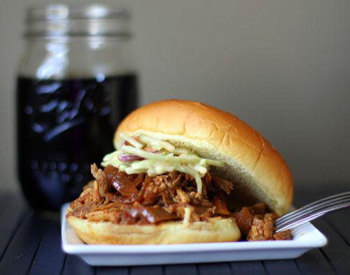 silverbaywine's tweet photo. Pair our Pinot Noir with BBQ this #WineWednesday! The crisp medium body matches the tang of a good BBQ sauce #yummy http://t.co/MxTCrVr3Dx