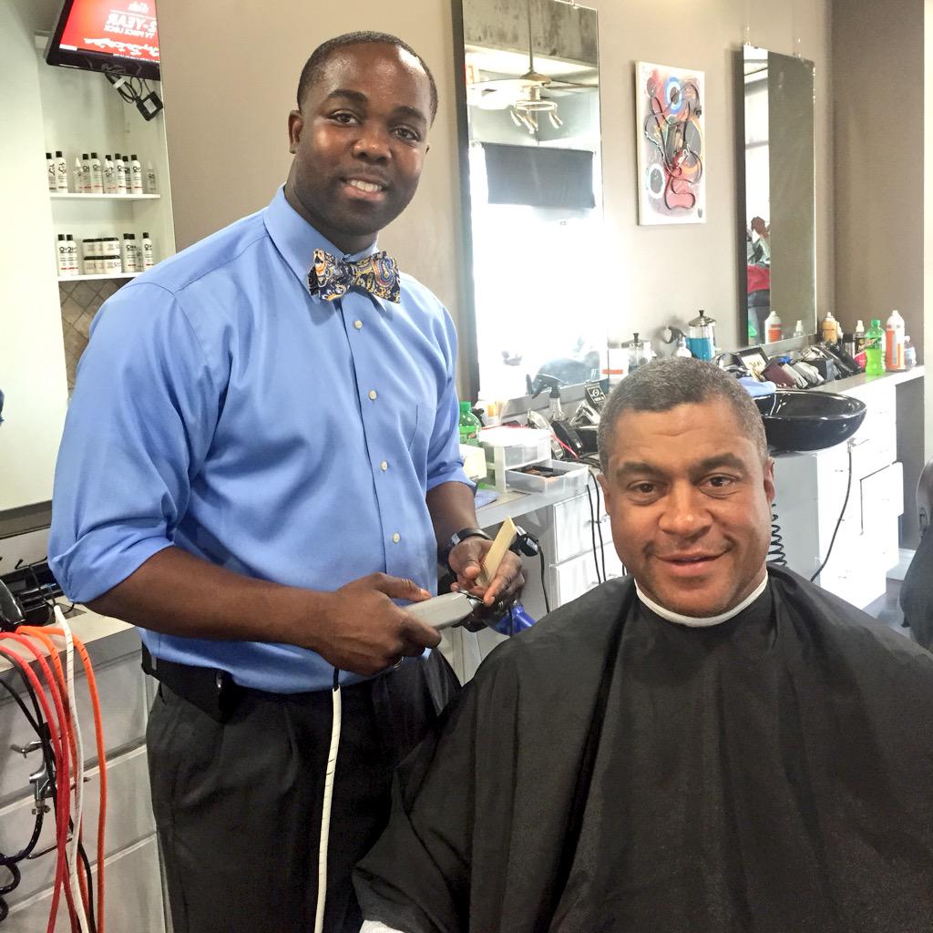 MrAskew85's tweet image. Cut Stan Verrett from ESPN today, he's a cool guy! Thanks for the advice brother! #blessed #ESPN #nogreasebarbershop