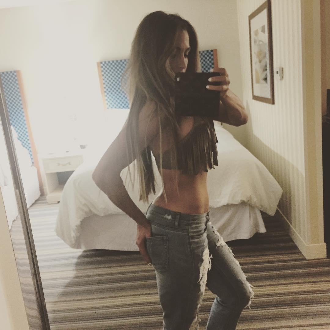 iamNikkiBella's tweet image. Nighty Nite! #FearlessDreams