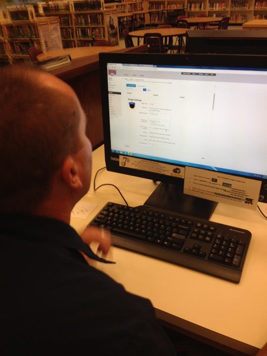 Allenlearns's tweet photo. Already working on badges-Couldn't help himself! #CanvasTX http://t.co/l7tQZ0TZeH