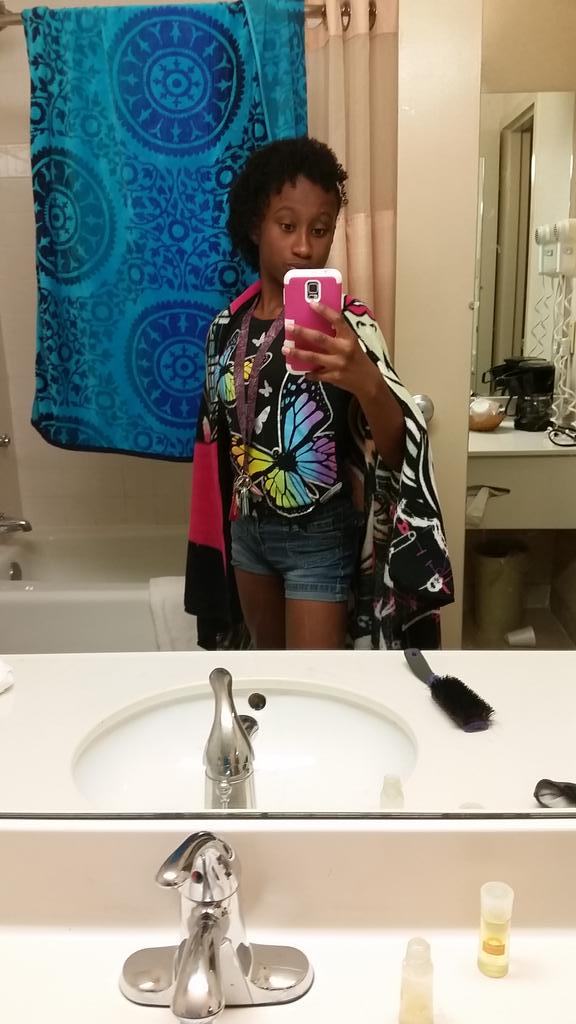 queendemaria's tweet image. Not. A baby no more a woman yayy