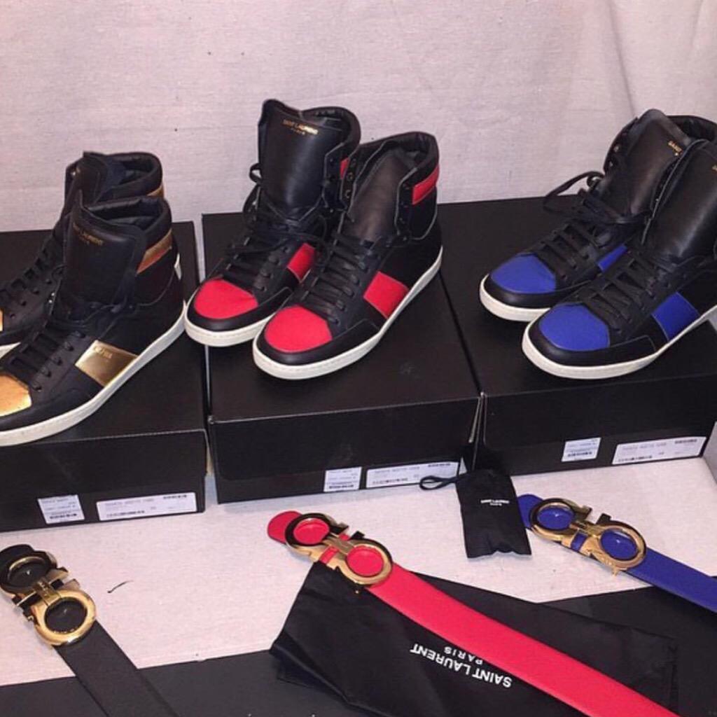 calidope215's tweet photo. My mans said he selling some shit hit him up ASAP (267)-844-4198 http://t.co/p3b8R2eg3p