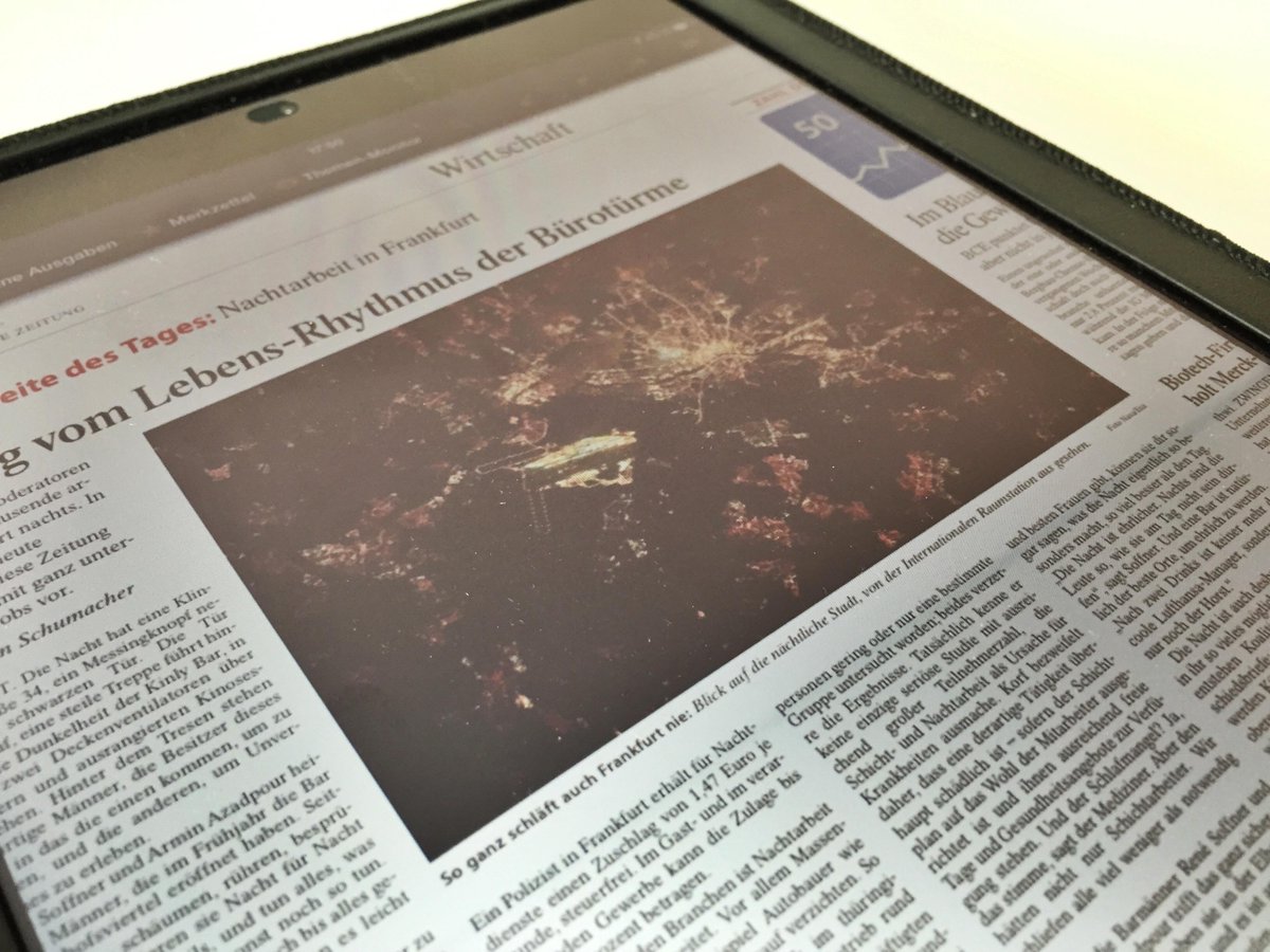 ffm_forward's tweet photo. Our City never sleeps! @faznet @NASA, danke für die Bestätigung von oben! #FFM #ffmrocks #sommernacht http://t.co/stGVei52Il